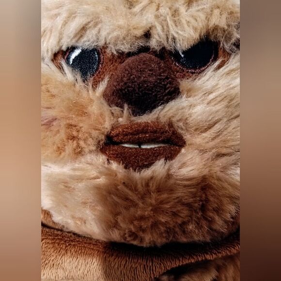 Original Disney Parks Ewok Wicket & Wicket Snuggle Snapper Plush Snap Wrist - Picture 4 of 11
